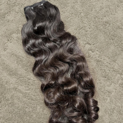 Tissage curly bouclé Raw Hair