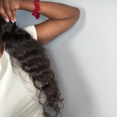 Coffret Majesté – 2 Tissages Deep Curly + Closure HD 4x4 Cheveux Indiens Raw Hair 100% Naturels